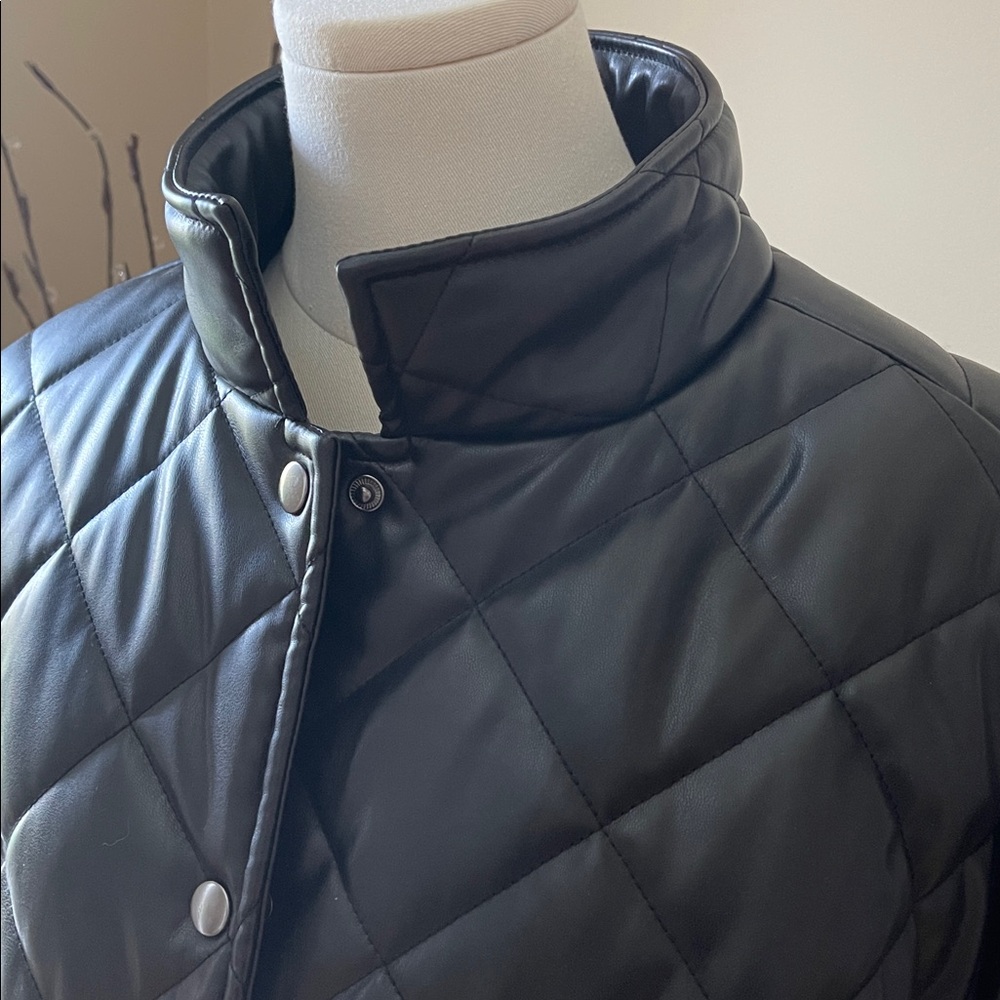Z Supply quilted faux leather cropped jacket. Size M - Picture 3 of 10